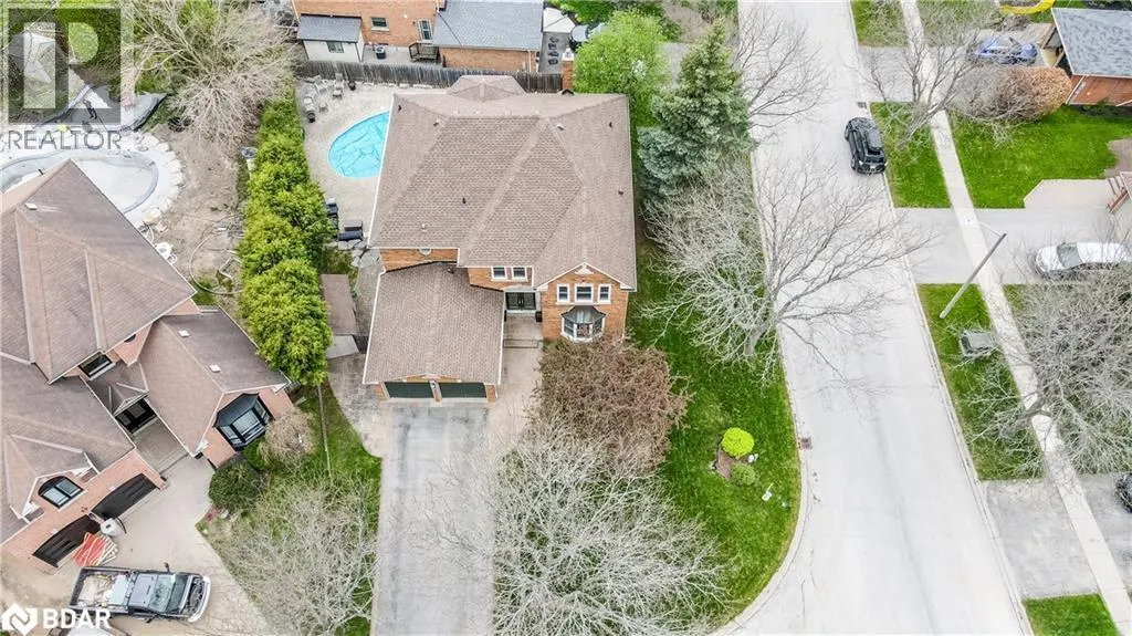 37 FALLING BROOK Drive