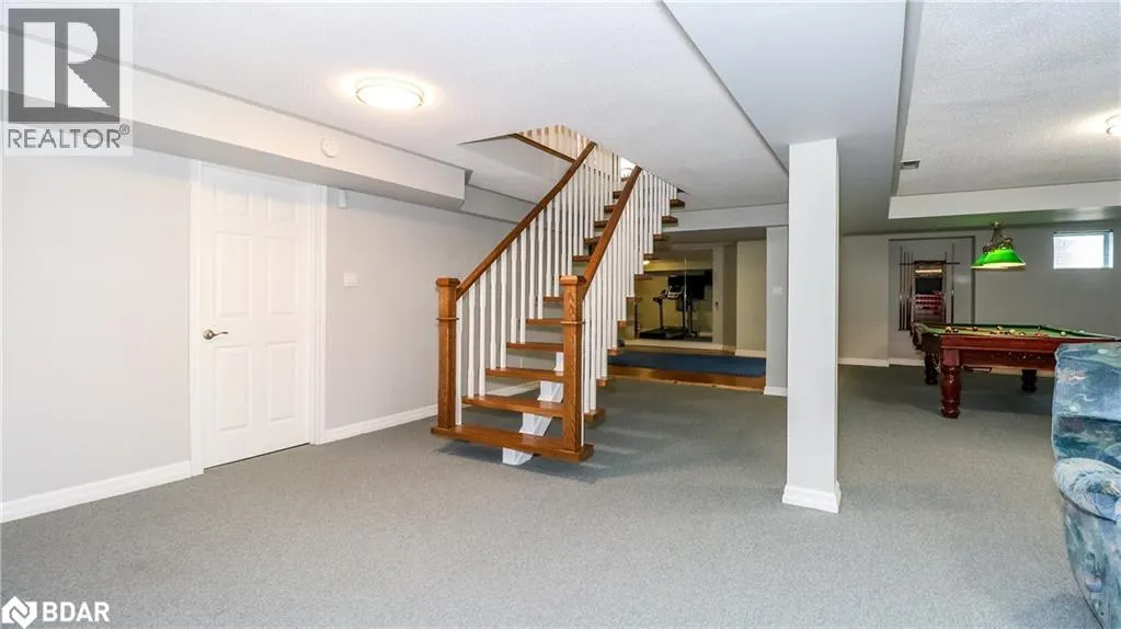 37 FALLING BROOK Drive