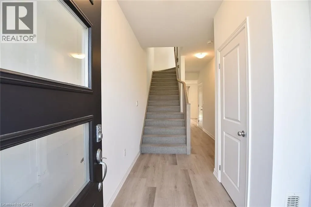 54 CAPSTONE Lane