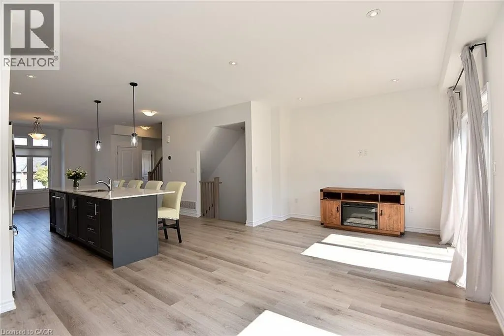 54 CAPSTONE Lane