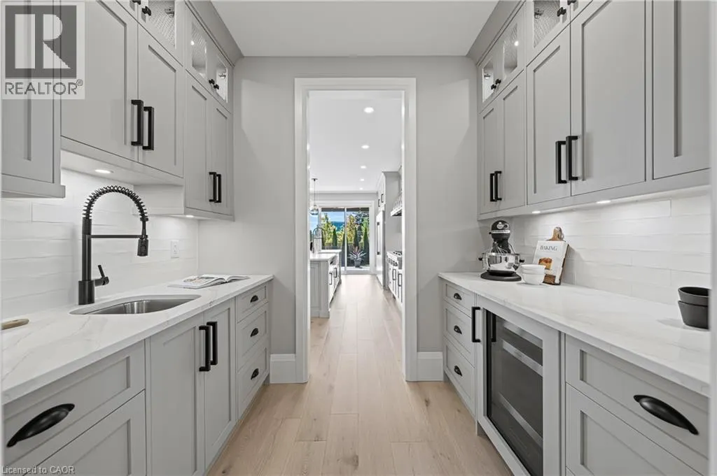 333 WESTPARK Crescent