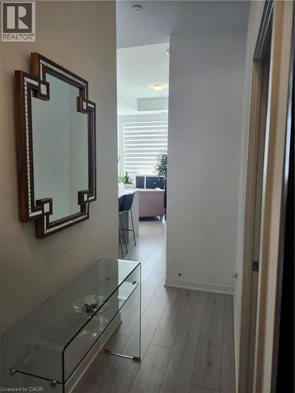 395 DUNDAS STREET WEST Street W