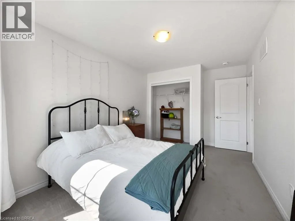 56 BELLHOUSE Avenue