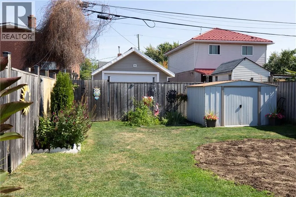118 JULIAN Avenue
