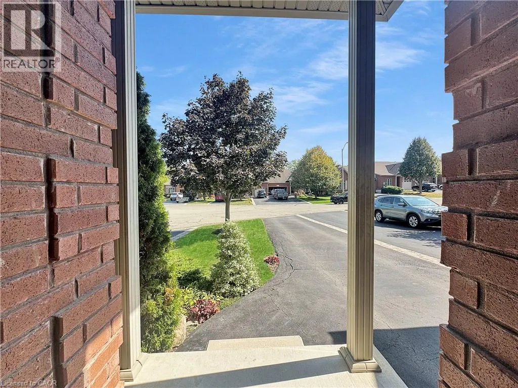 15 IRON BRIDGE Court
