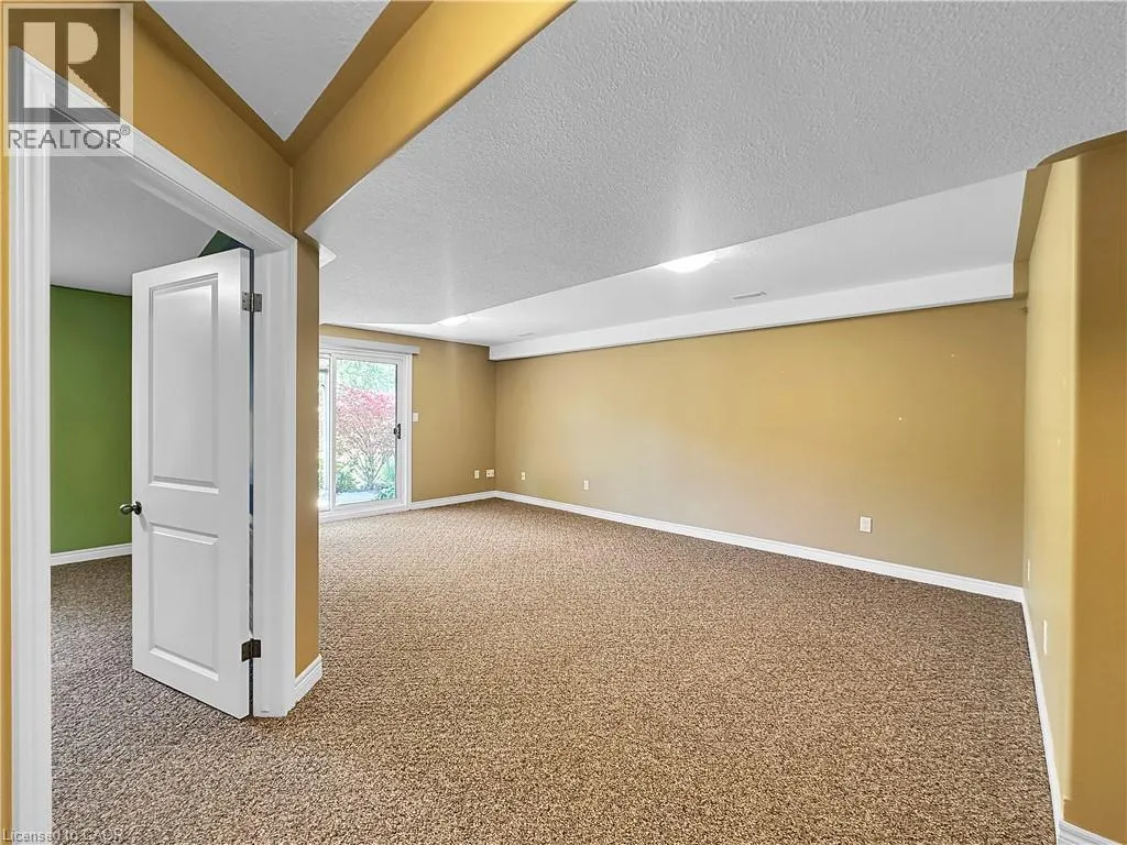 15 IRON BRIDGE Court