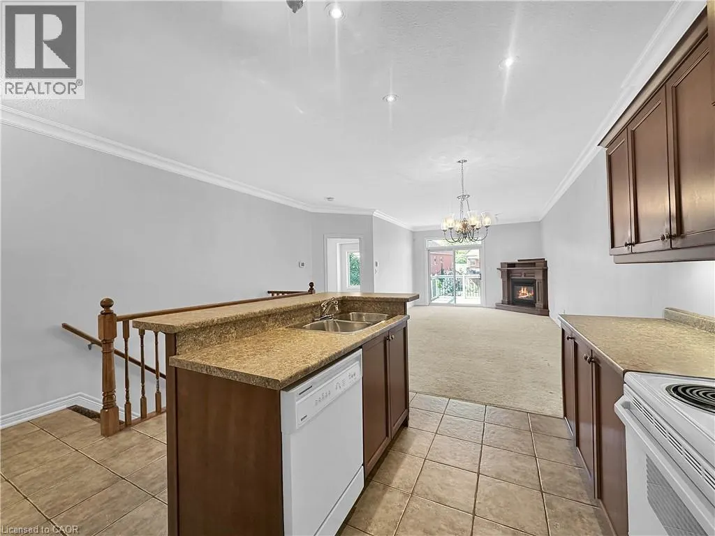 15 IRON BRIDGE Court