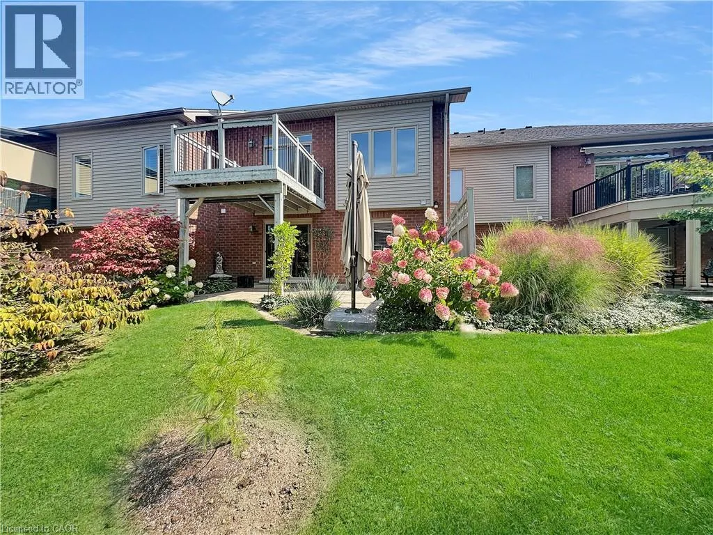 15 IRON BRIDGE Court
