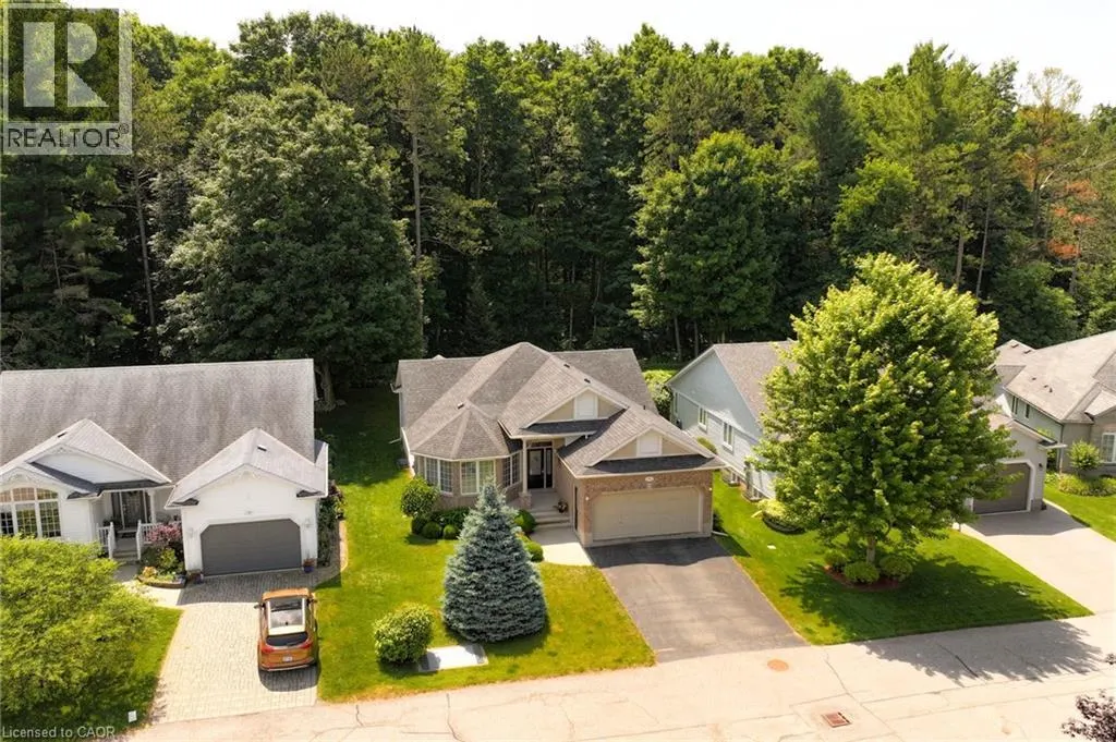 17 WOODS EDGE Court Unit# 165, #165