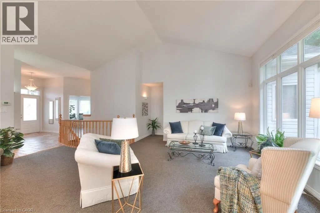 17 WOODS EDGE Court Unit# 165, #165