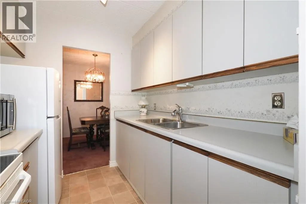 80 BRECKENRIDGE Drive Unit# 102, #102