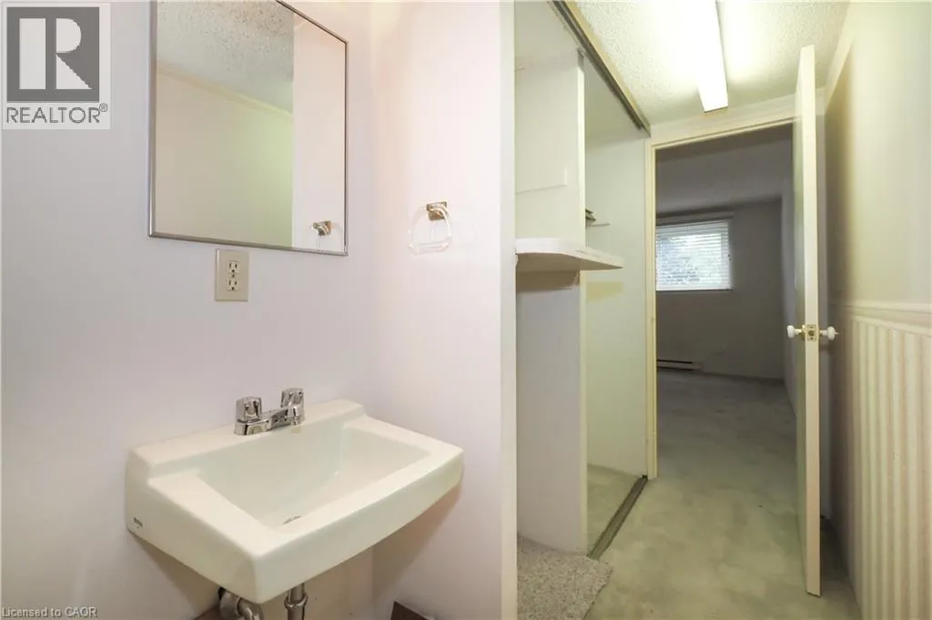 80 BRECKENRIDGE Drive Unit# 102, #102