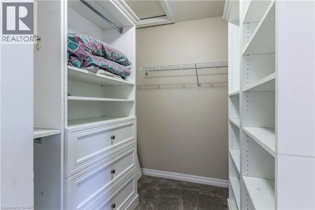 162 MOUNTAIN HOLLY COURT