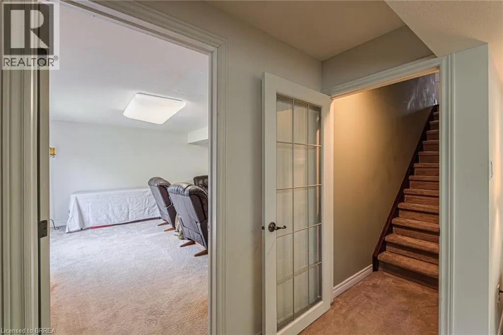 26 COBBLESTONE Drive