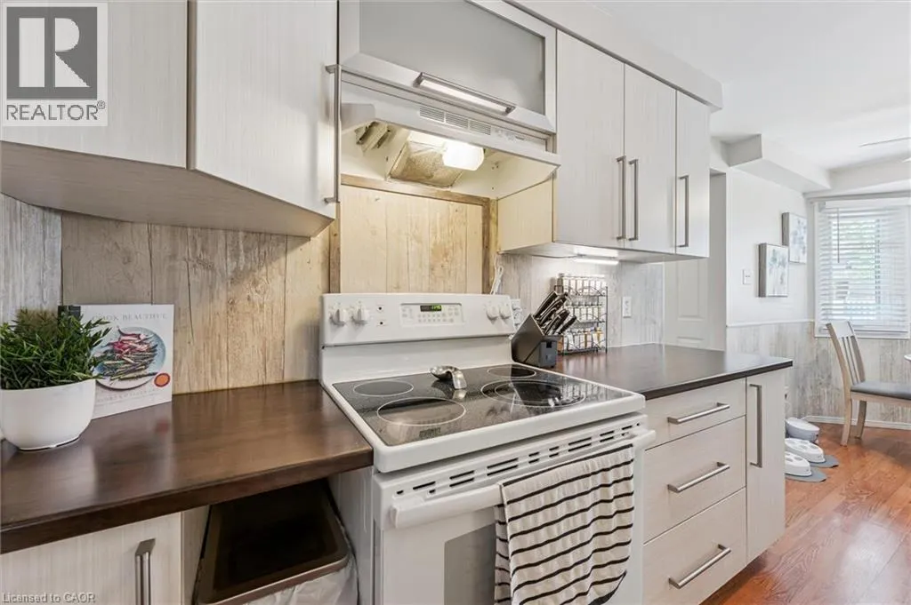 700 ERINBROOK Drive Unit# 42, #42
