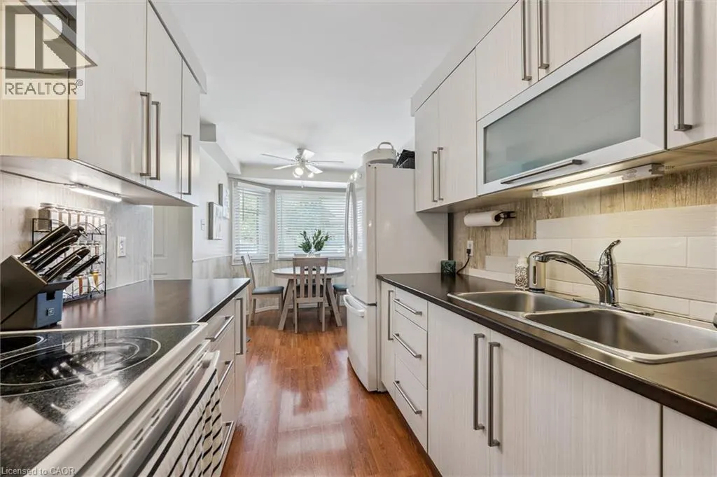 700 ERINBROOK Drive Unit# 42, #42