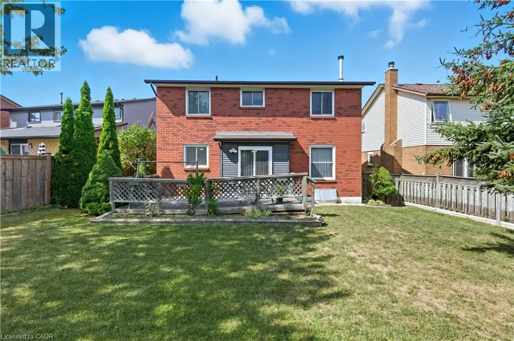 40 GATESTONE Drive