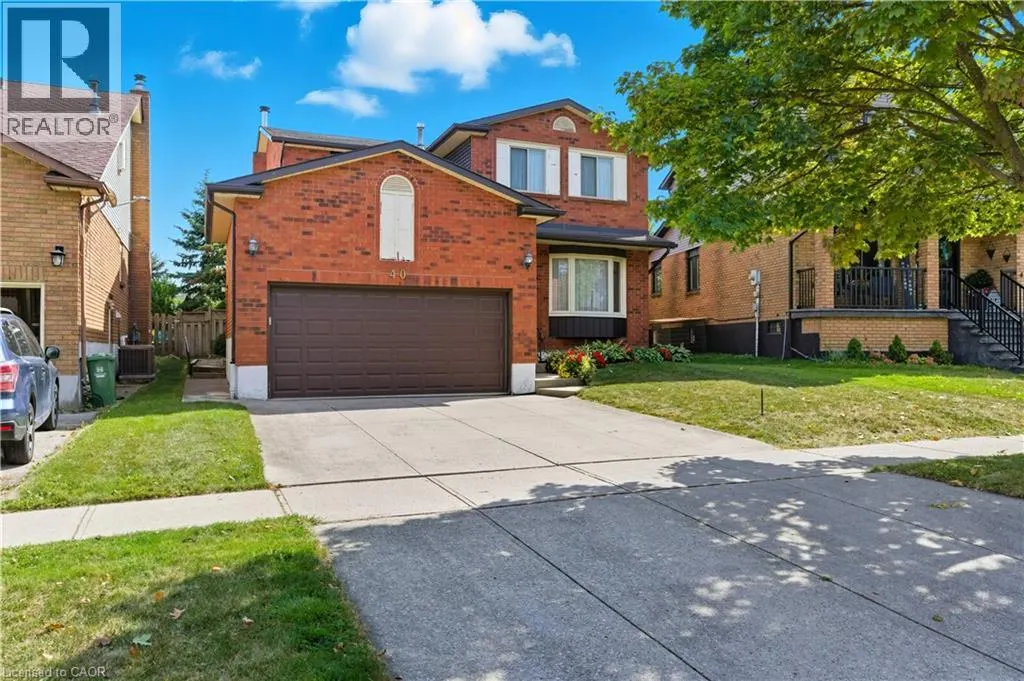 40 GATESTONE Drive