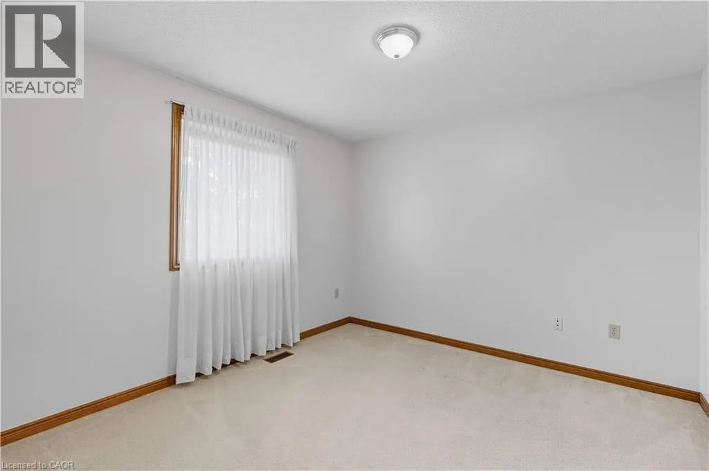 40 GATESTONE Drive