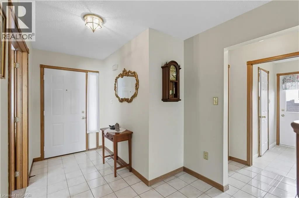 40 GATESTONE Drive