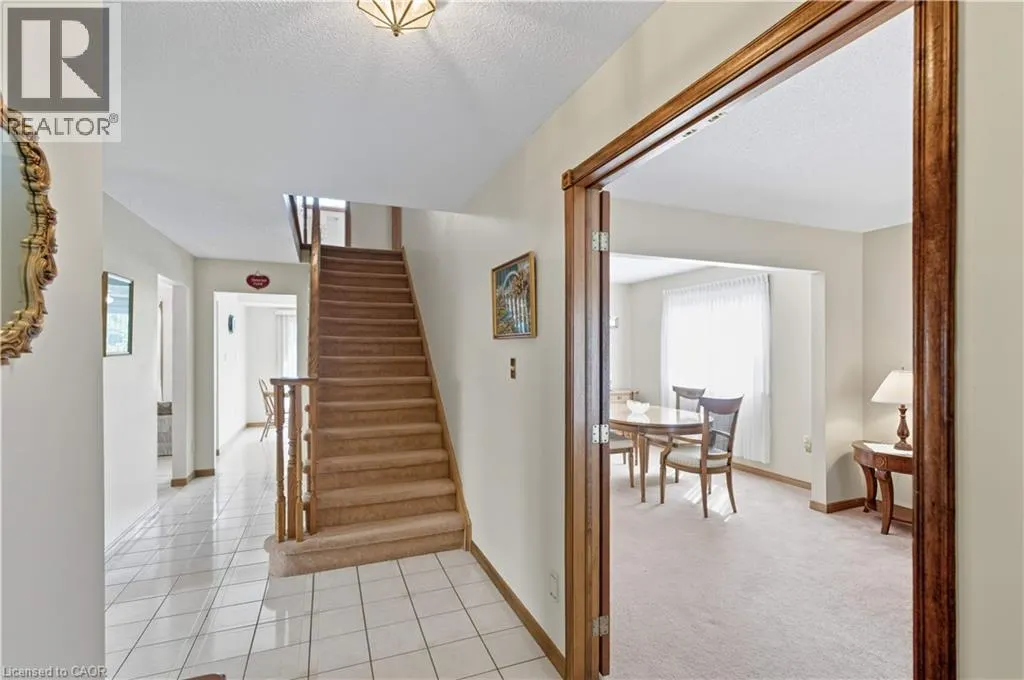 40 GATESTONE Drive