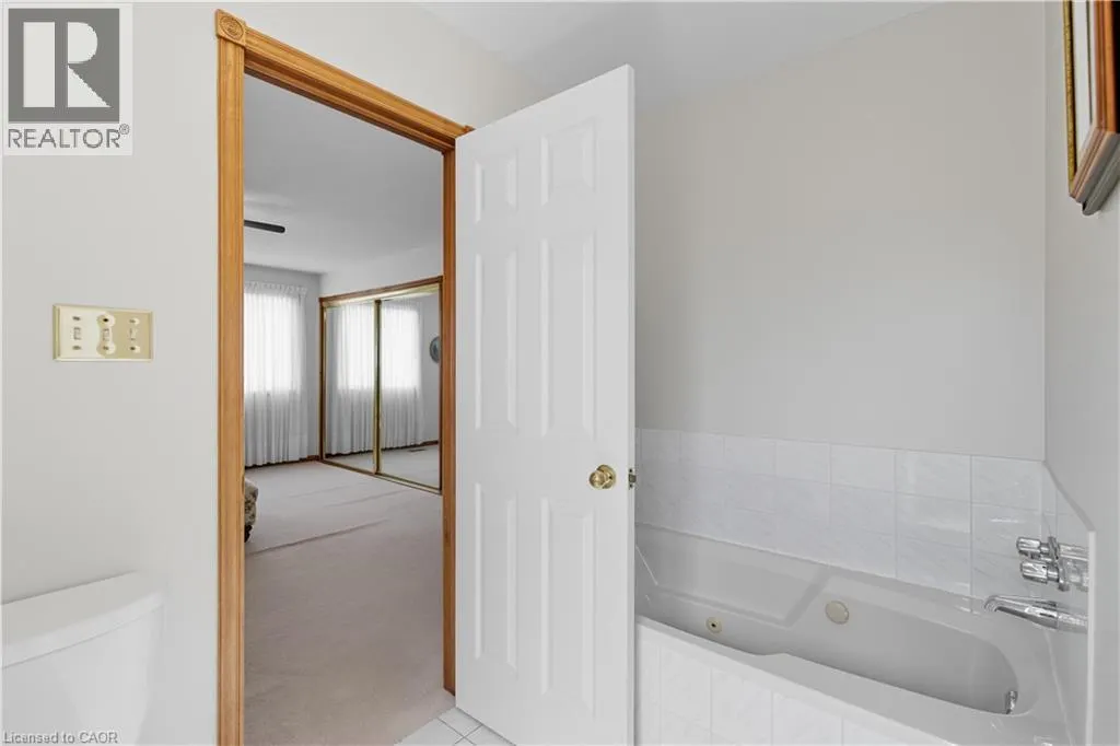 40 GATESTONE Drive