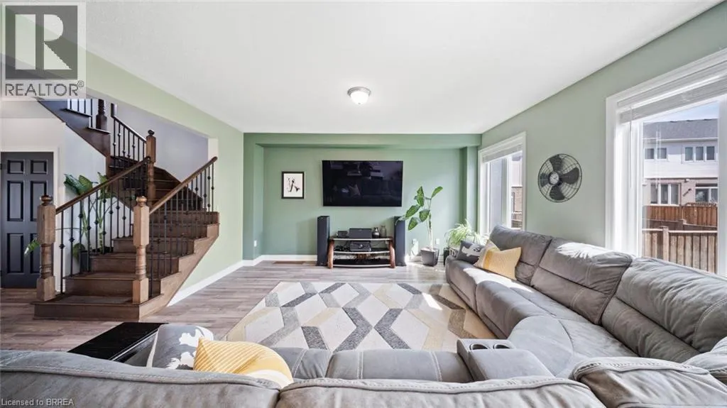 119 BARLOW Place