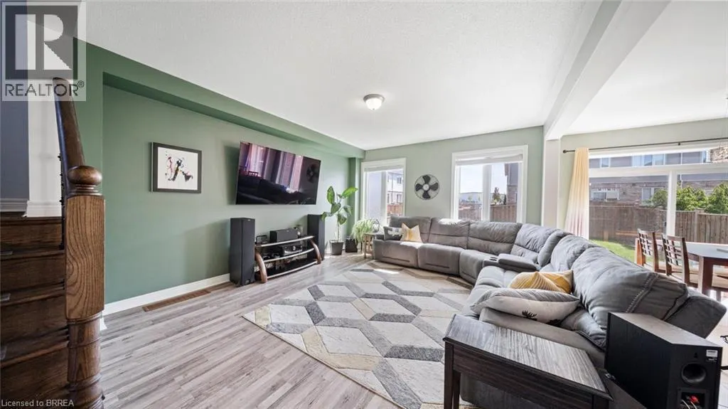 119 BARLOW Place