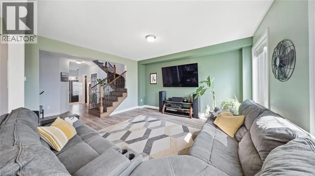 119 BARLOW Place