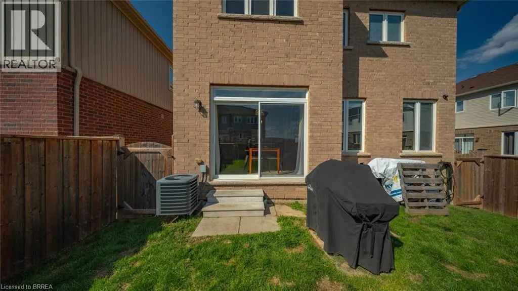 119 BARLOW Place