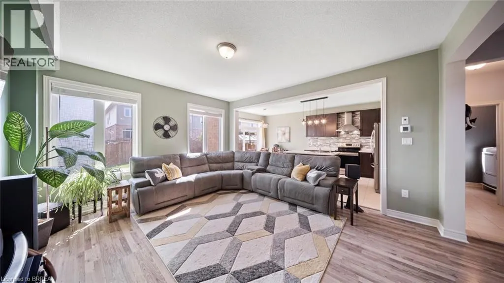 119 BARLOW Place