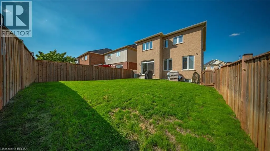 119 BARLOW Place