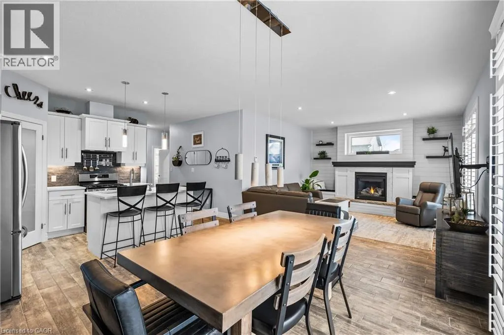 100 TAMARACK Boulevard