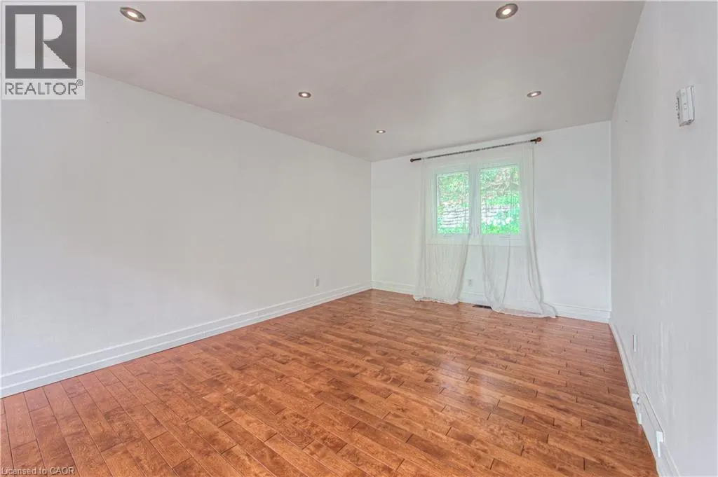 22 DUNDONALD Road