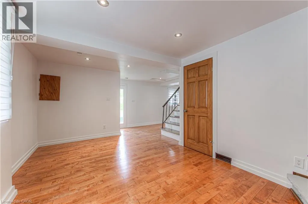 22 DUNDONALD Road