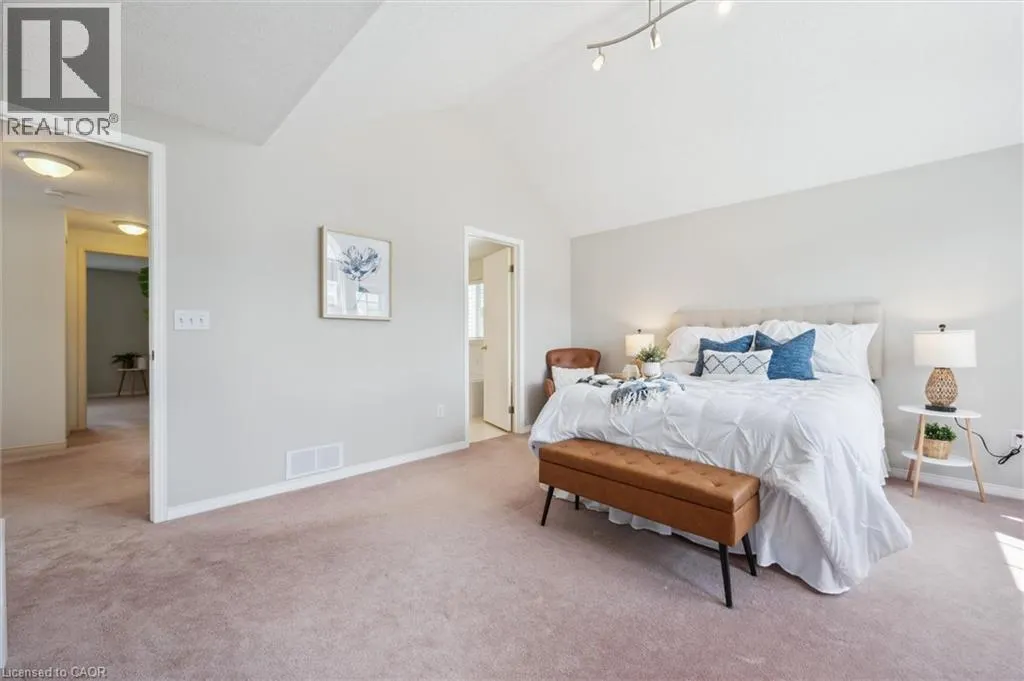 566 BONAVISTA Drive