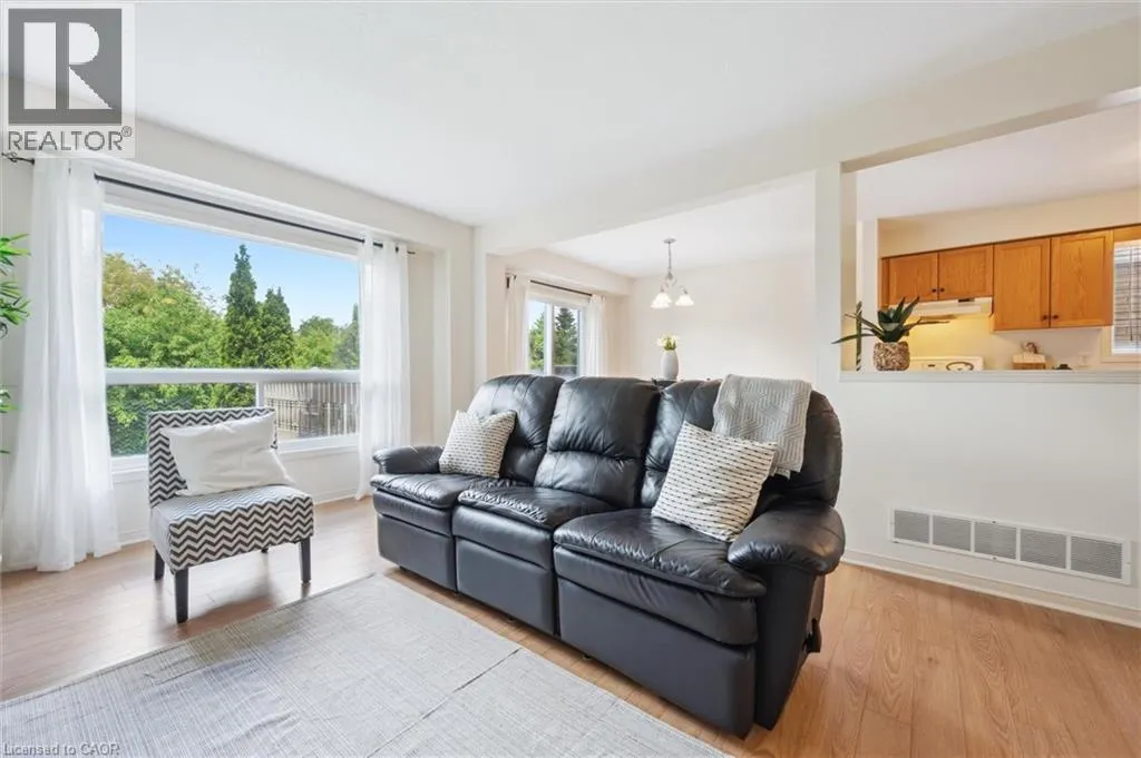 566 BONAVISTA Drive