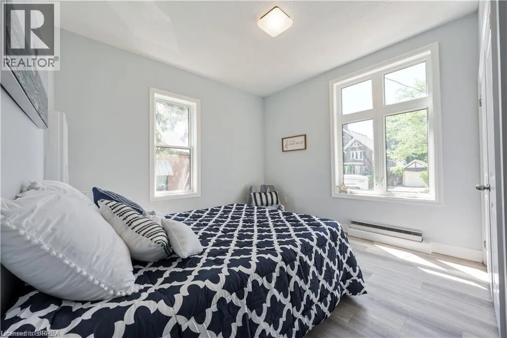 16 ARTHUR Street Unit# 2A, #2A