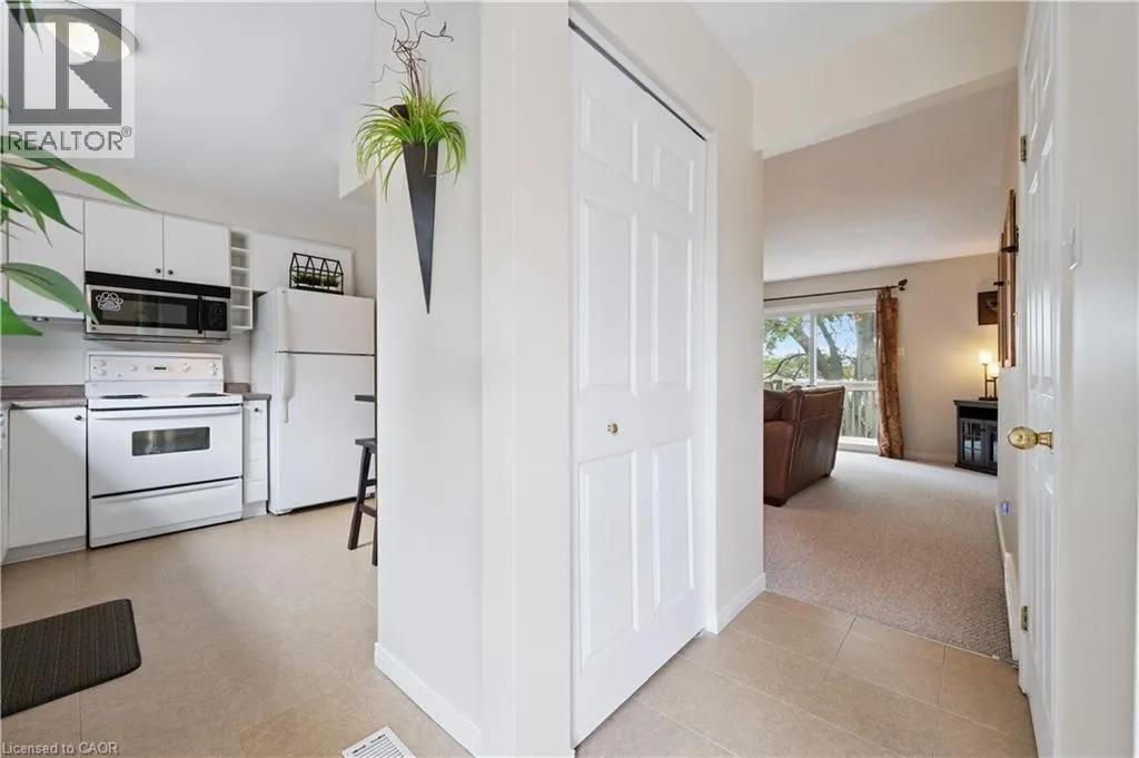 255 CAMELOT Court Unit# 2, #2