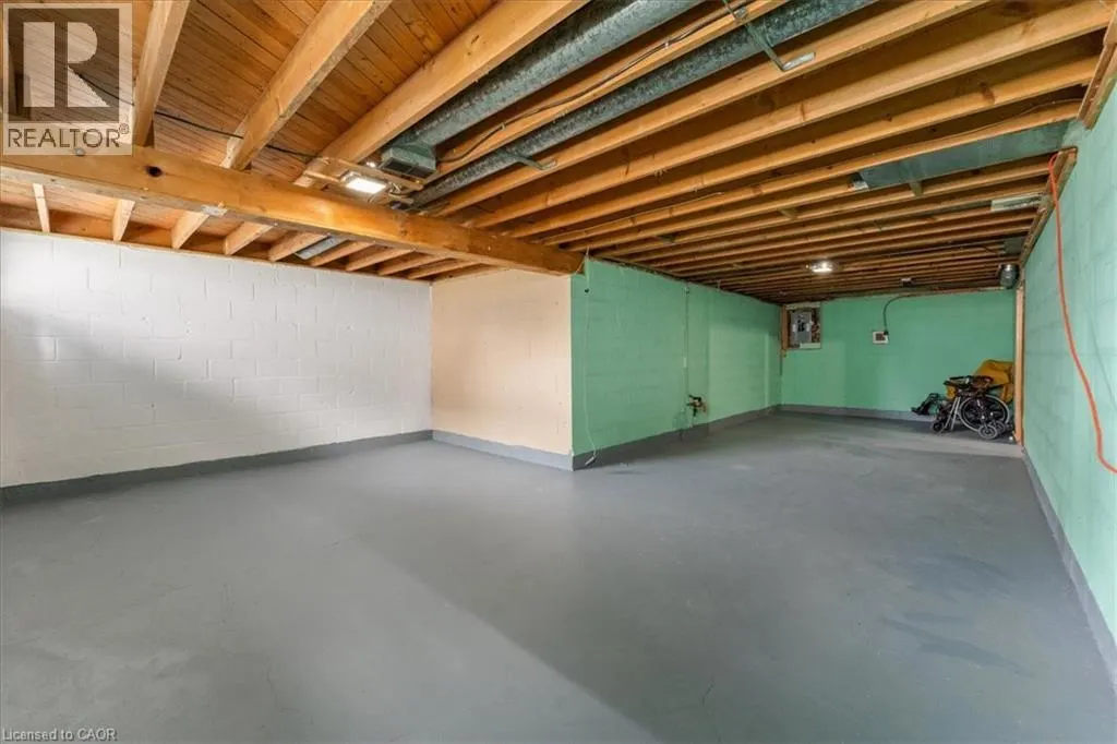 507 UPPER PARADISE Road