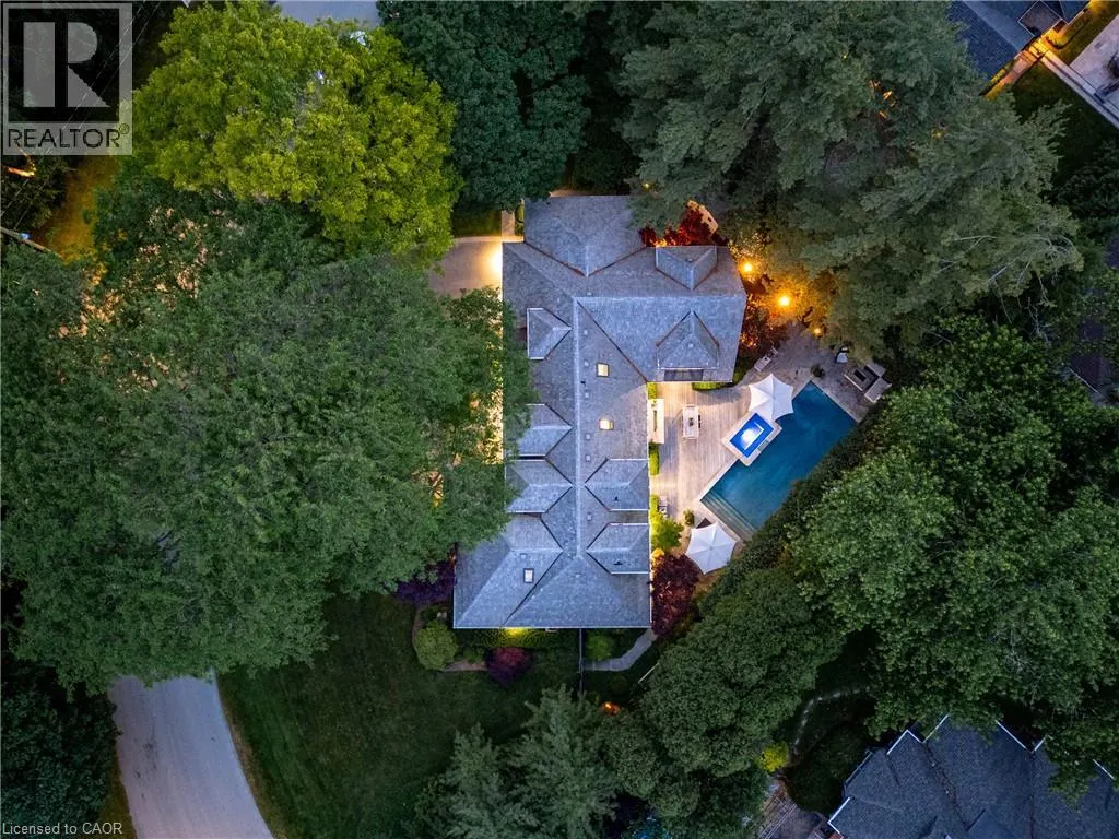 243 ALSCOT Crescent