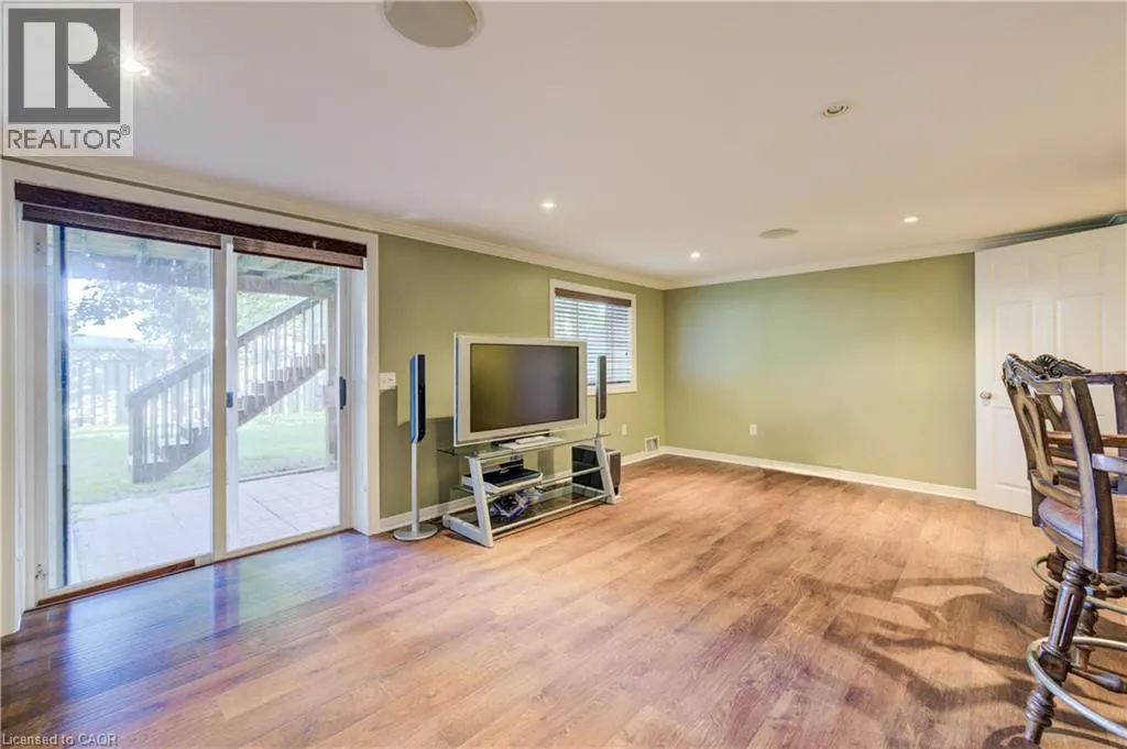 15 PETTITT Drive