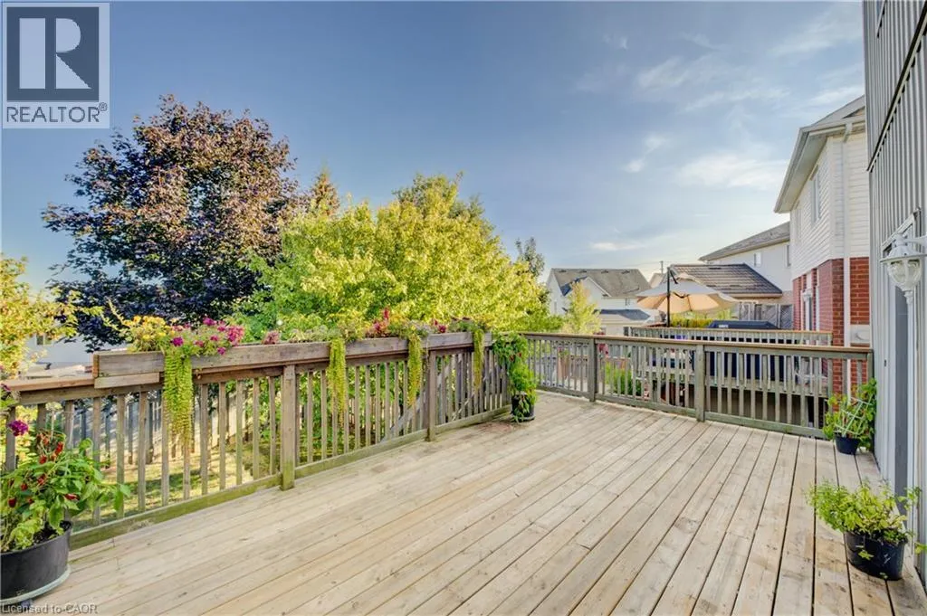 15 PETTITT Drive