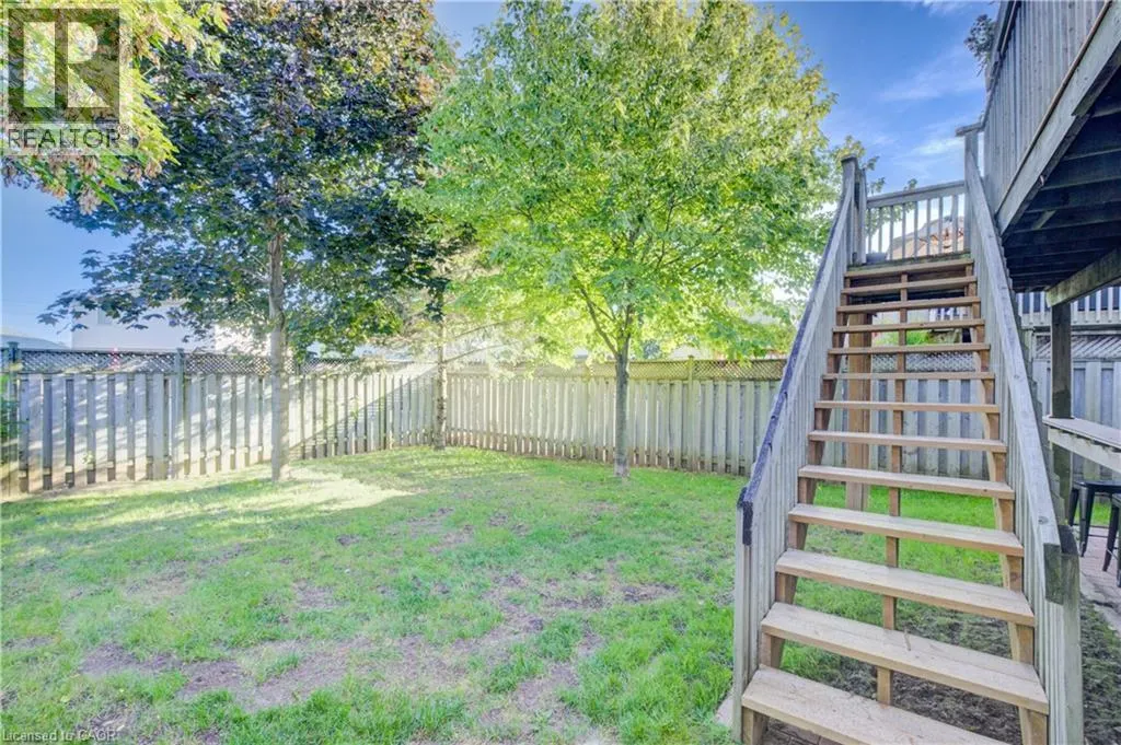 15 PETTITT Drive
