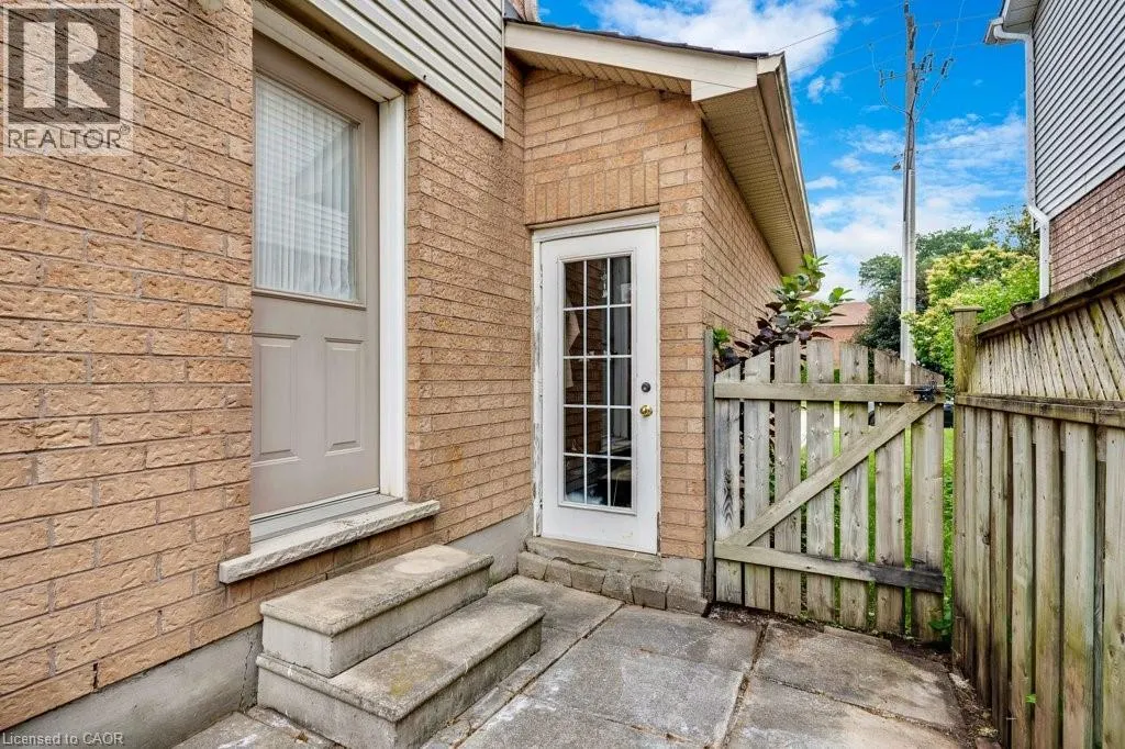 495 GRAND RIDGE Drive