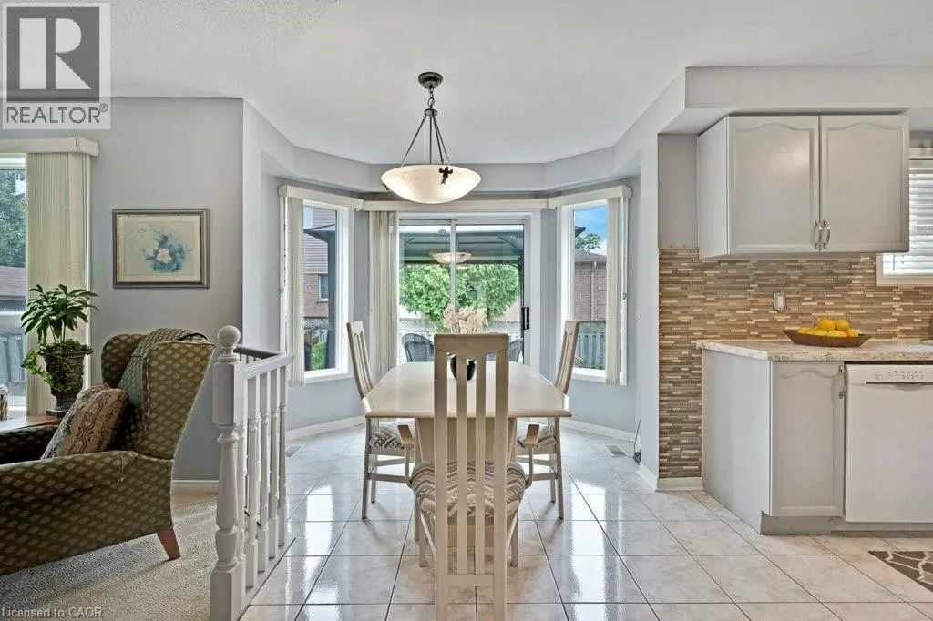 495 GRAND RIDGE Drive