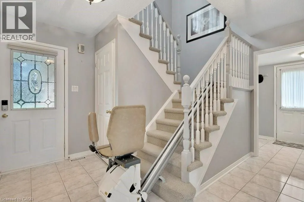 495 GRAND RIDGE Drive