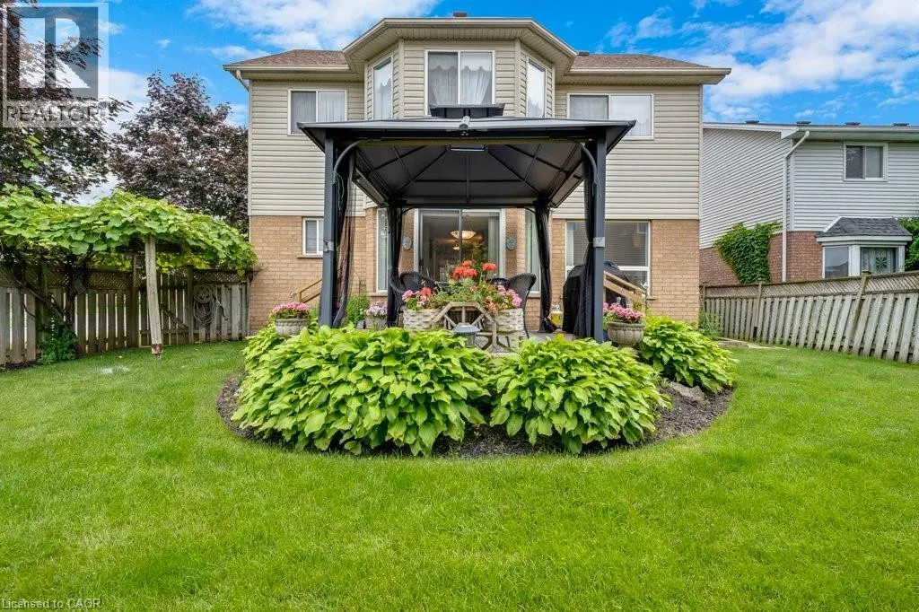 495 GRAND RIDGE Drive