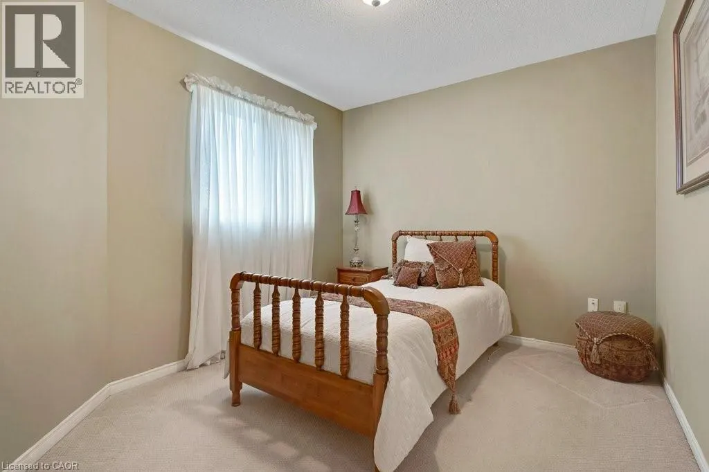 495 GRAND RIDGE Drive
