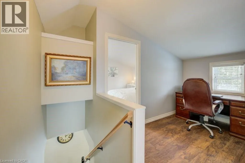 17 MEADOWCREEK Lane